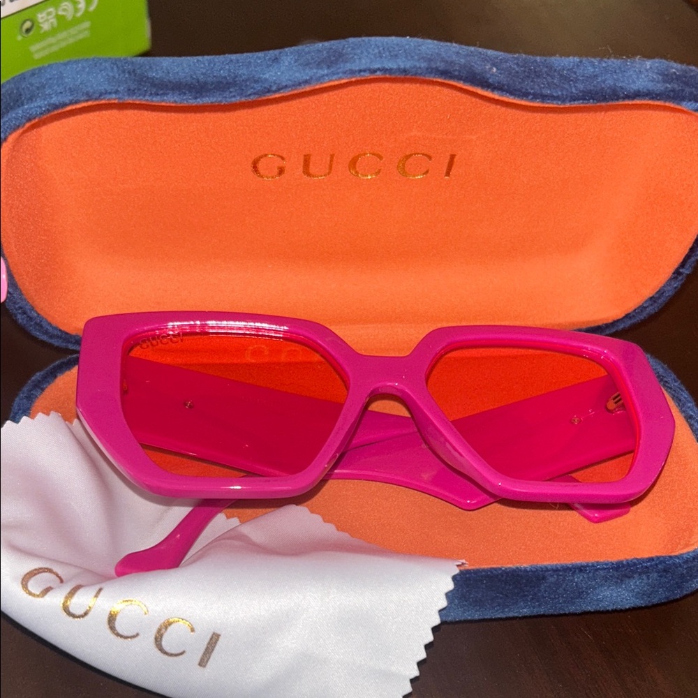 Gucci Bold Pink Geometric Sunglasses